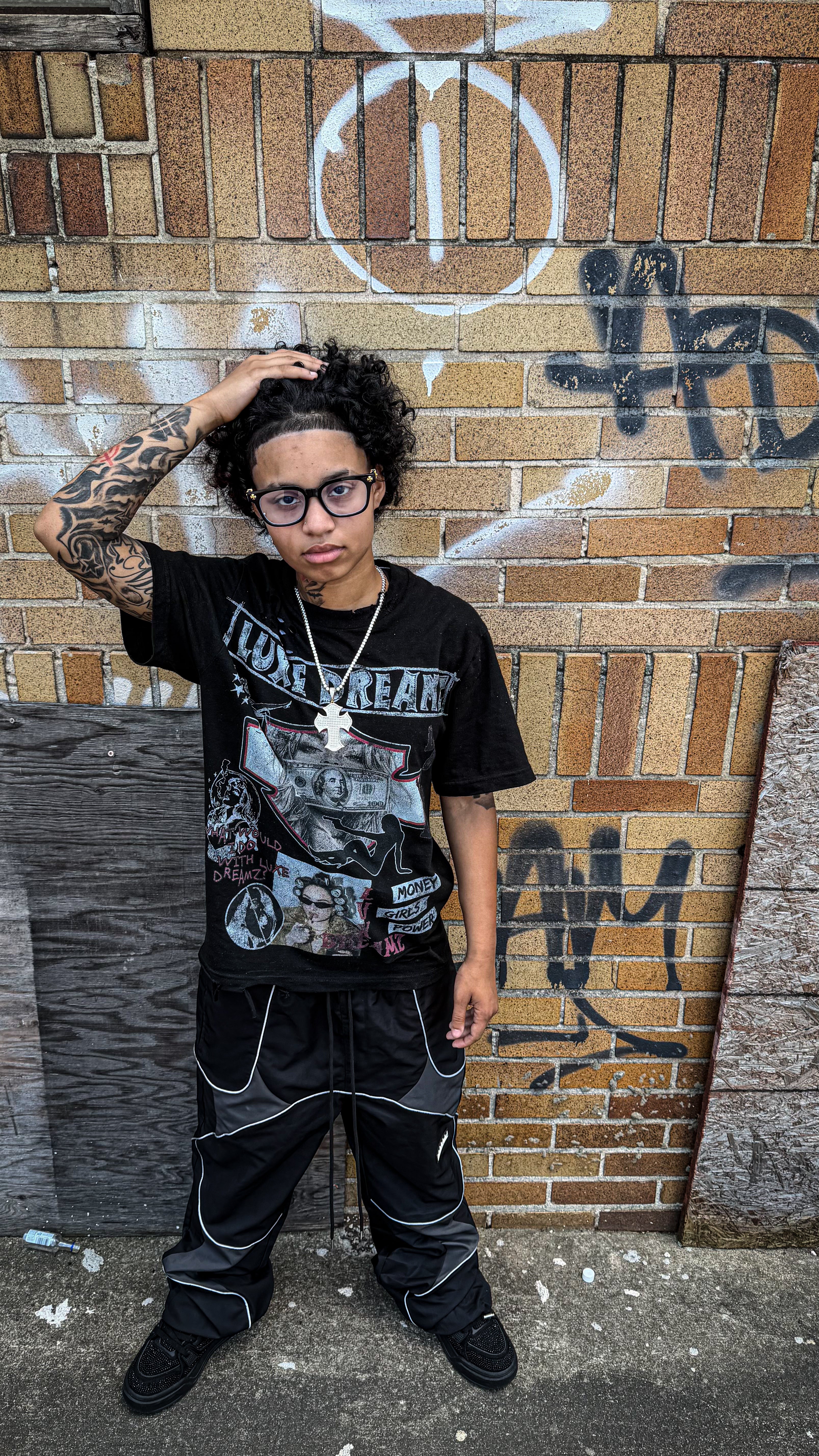 LUXE WHAT WOULD I DO ¿ BLACK TEE